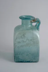 Quadratische Flasche